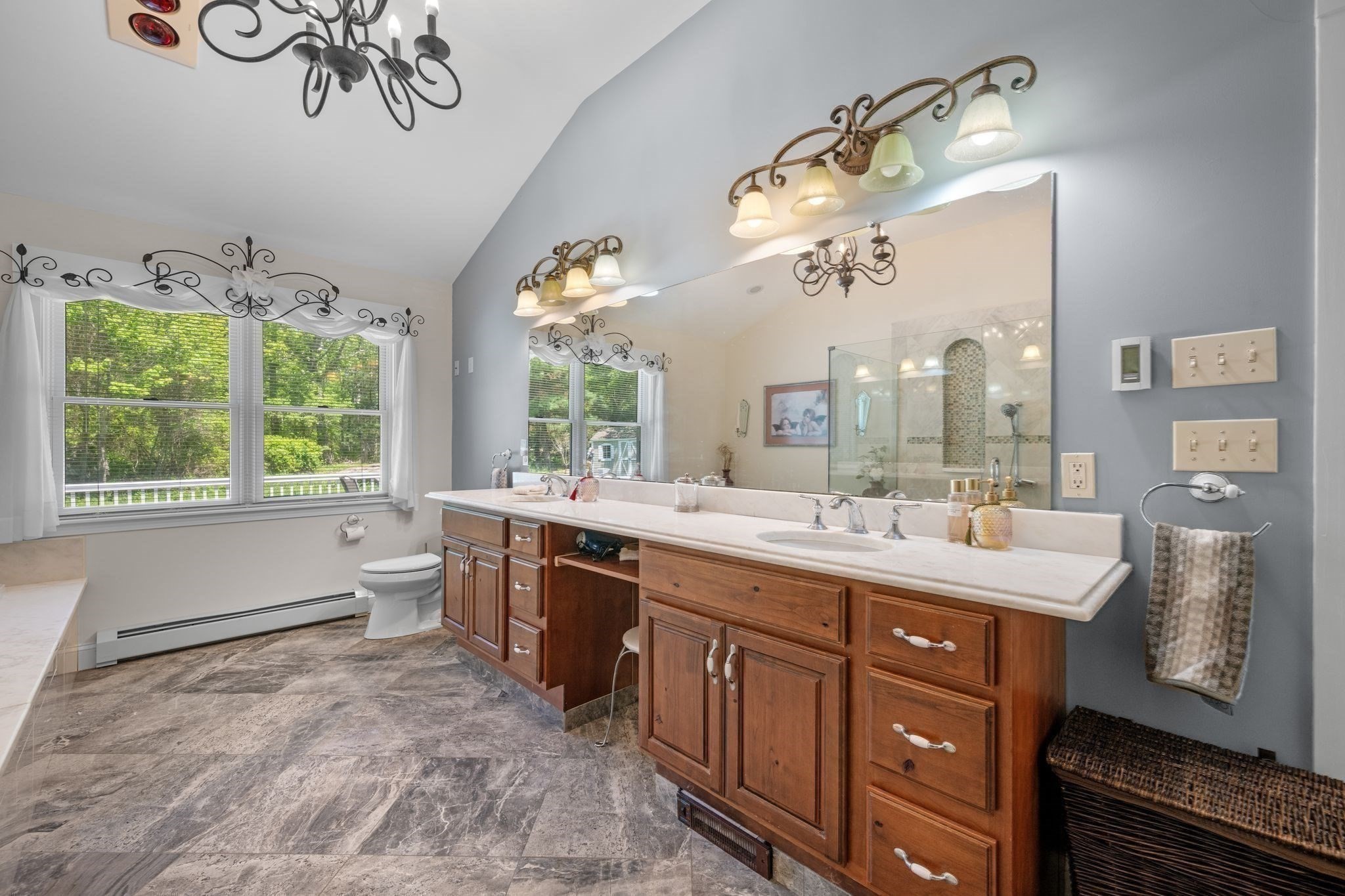 9 Oxford Rd, Gloucester, MA 01930 - Image 17