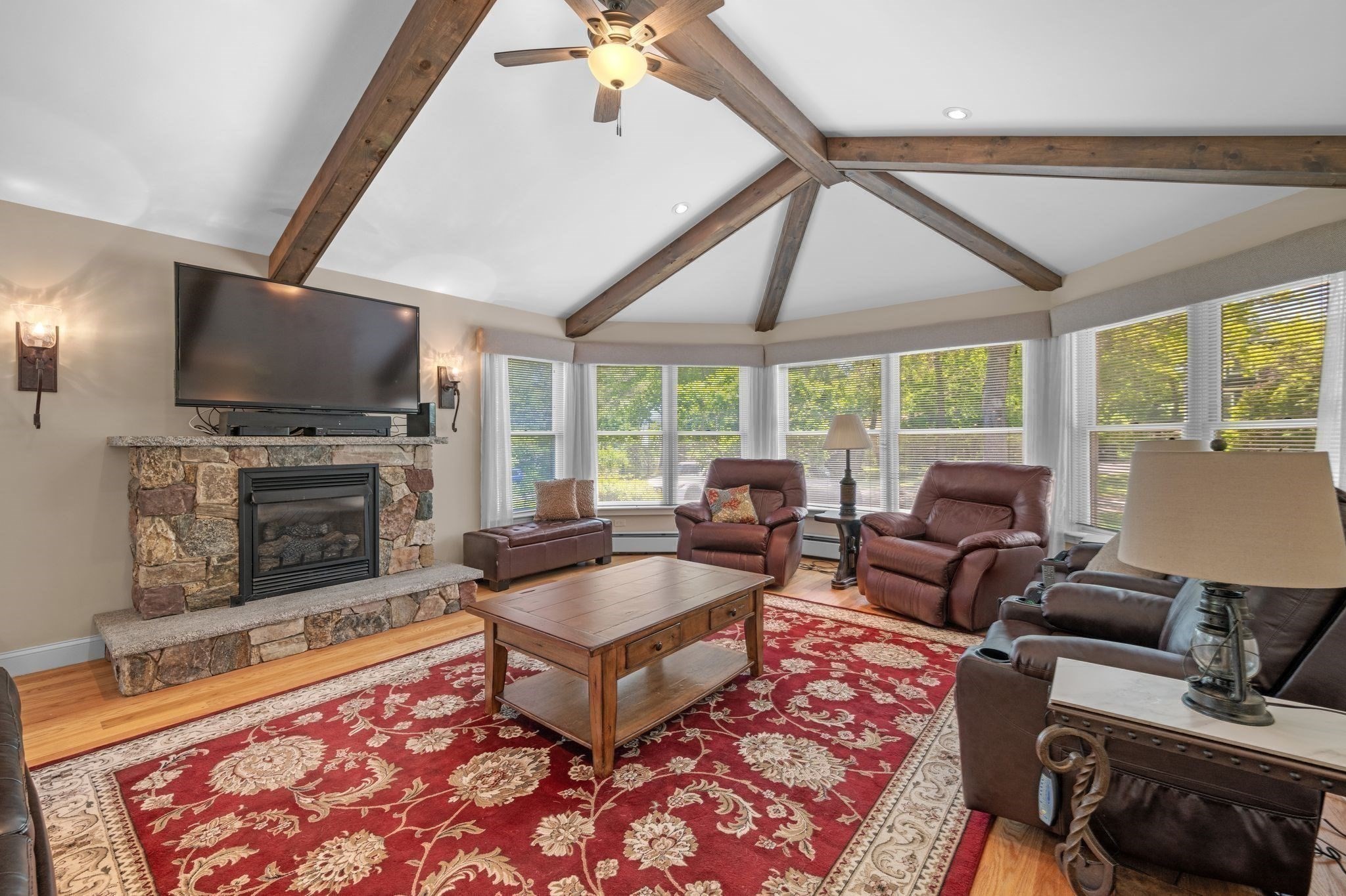 9 Oxford Rd, Gloucester, MA 01930 - Image 6