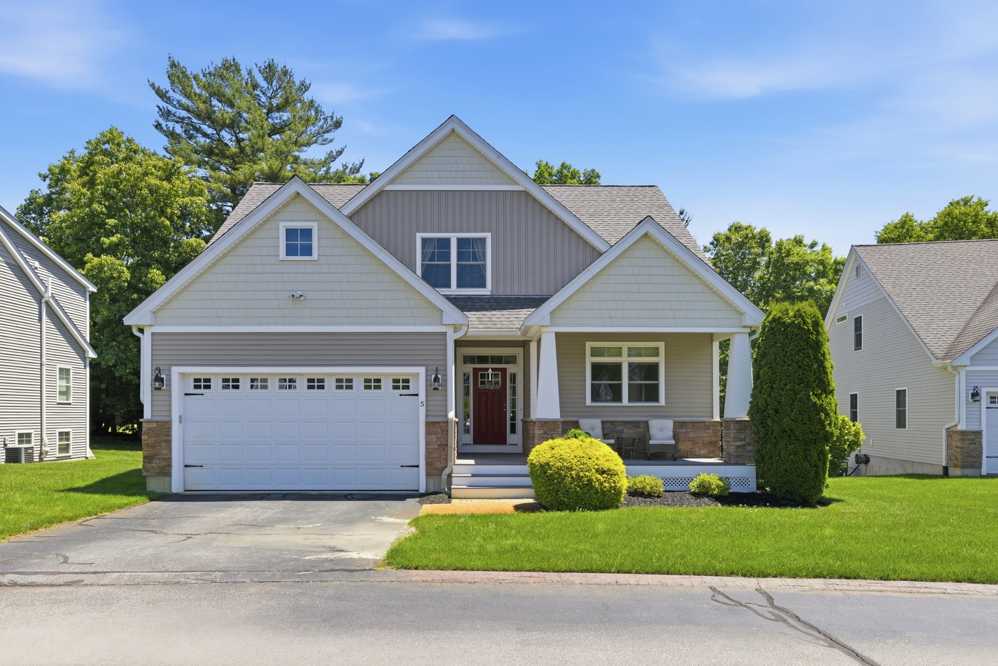 5 Charles View Ln Unit 5, Medway, MA 02053