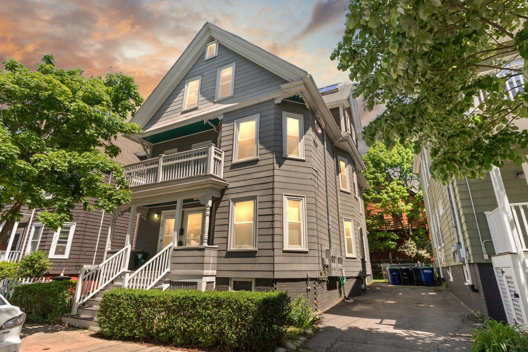 29 Windsor Unit 29, Somerville, MA 02144