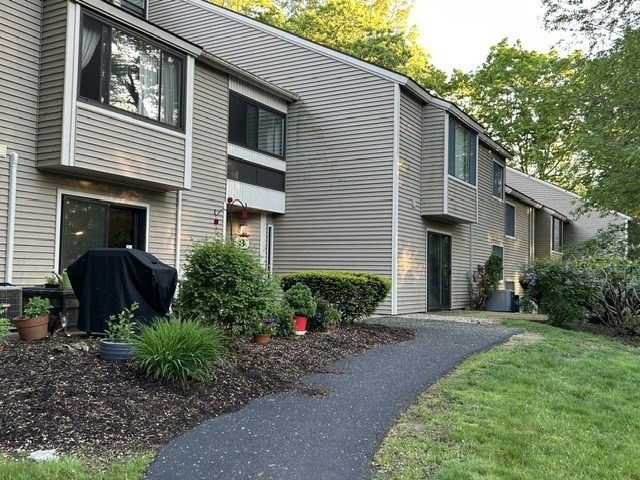 3 Thayer Pond Drive Unit 17, Oxford, MA 01537 - Image 3