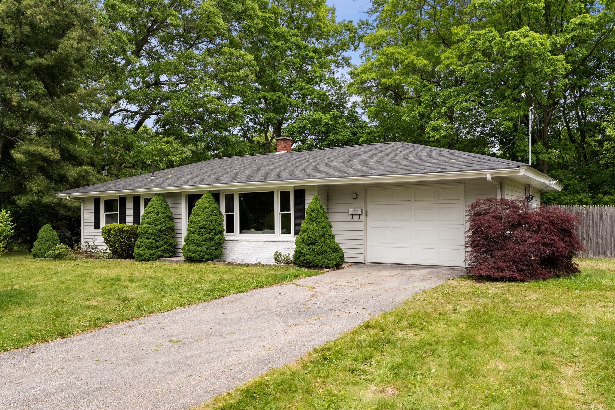 67 Roslyn Rd, Brockton, MA 02302