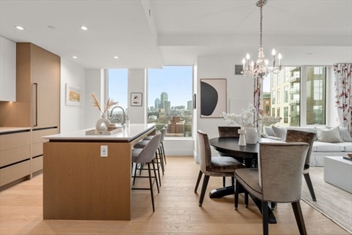 380 Harrison Ave, Apt 1118