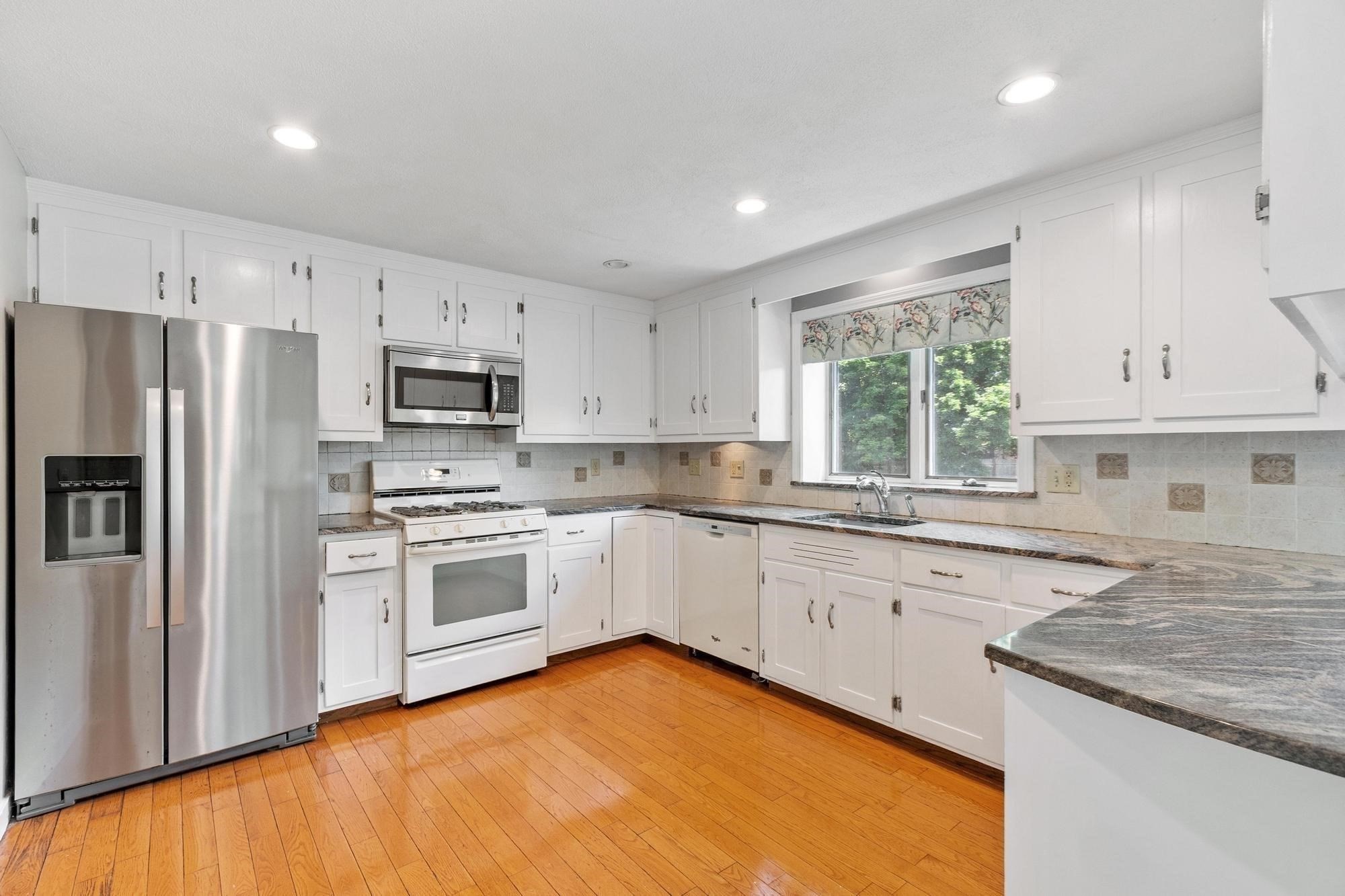 2 Rourke Lane, Lynnfield, MA 01940 - Image 9