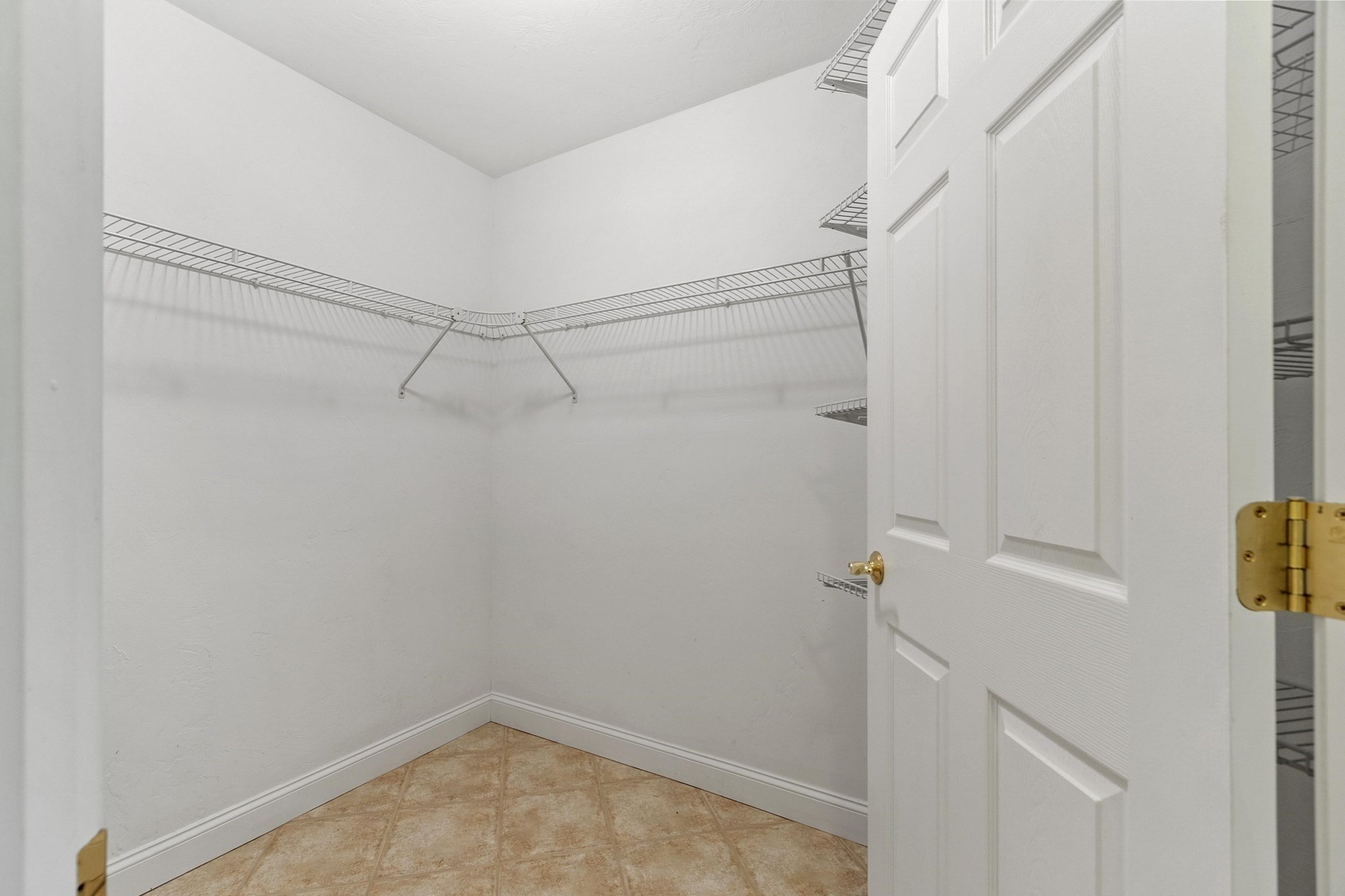 20 Victoria Dr Unit 20, Leicester, MA 01542 - Image 18
