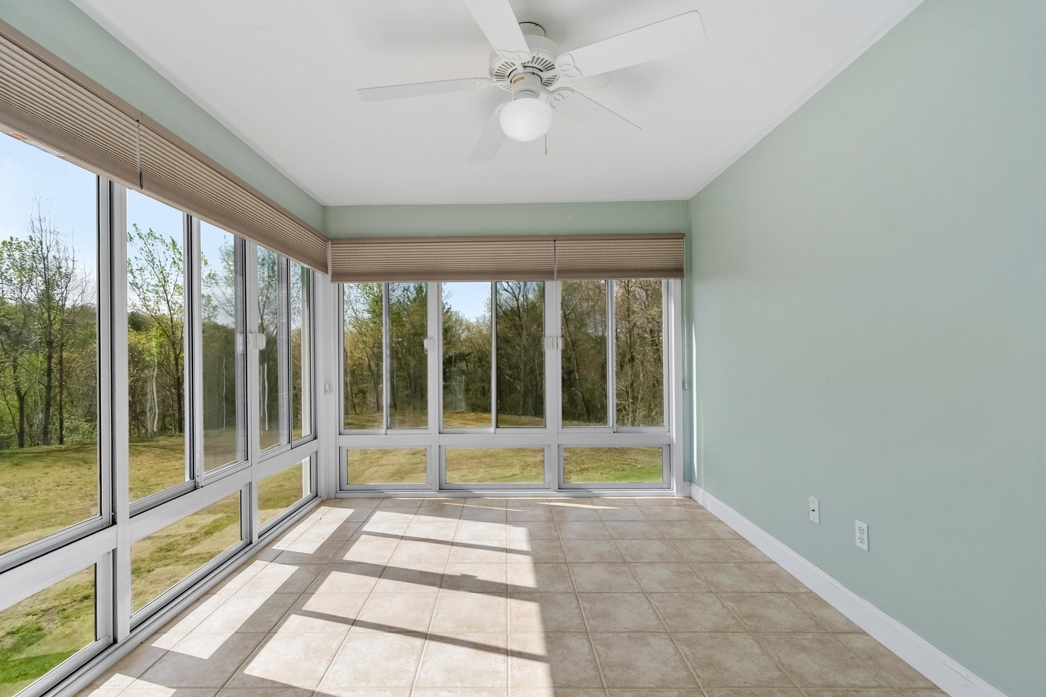 20 Victoria Dr Unit 20, Leicester, MA 01542 - Image 23