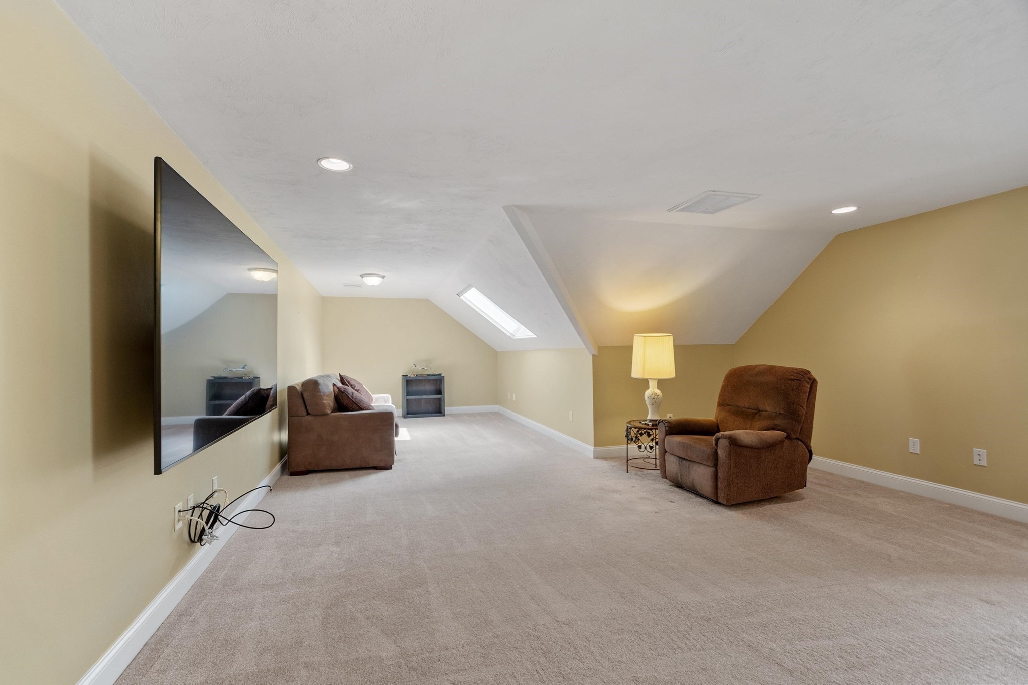 20 Victoria Dr Unit 20, Leicester, MA 01542 - Image 25