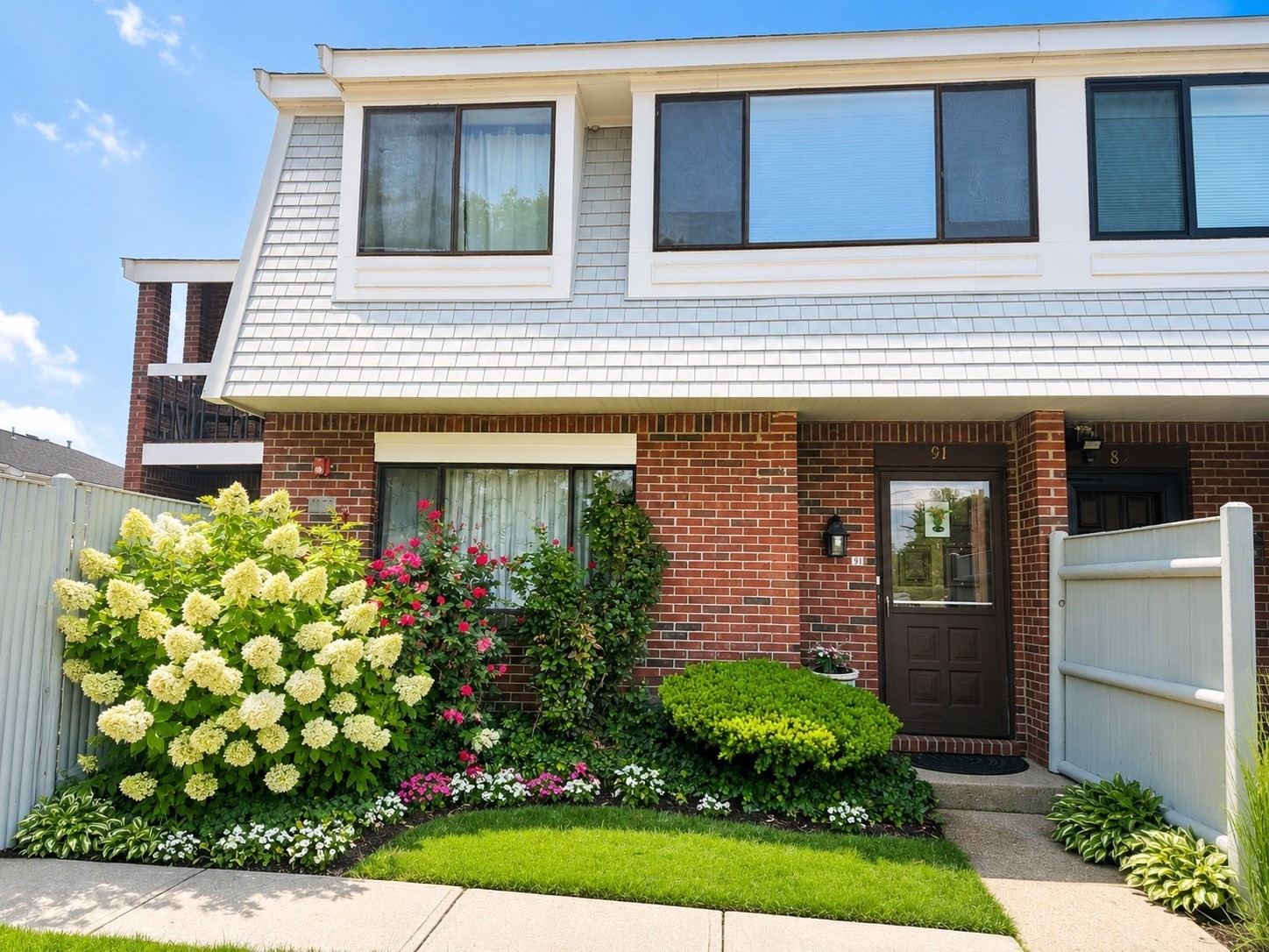 91 Rosewood Dr Unit 91, Stoughton, MA 02072