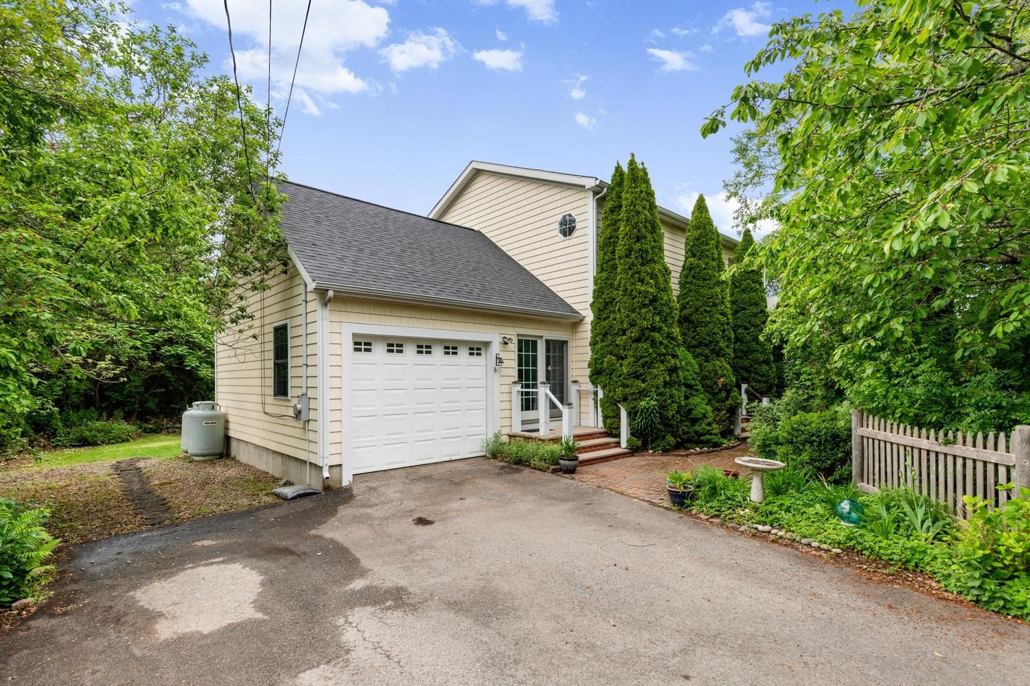 1 Pigeon Hill Ct Unit C, Rockport, MA 01966