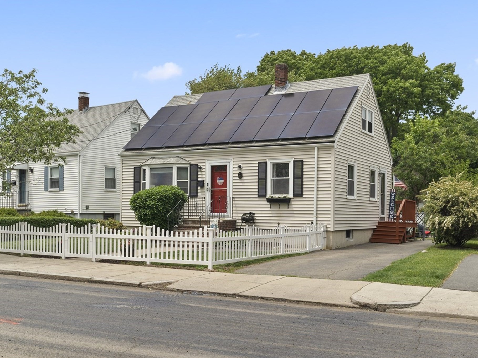 92 Laurie Ave, West Roxbury, Boston, MA 02132