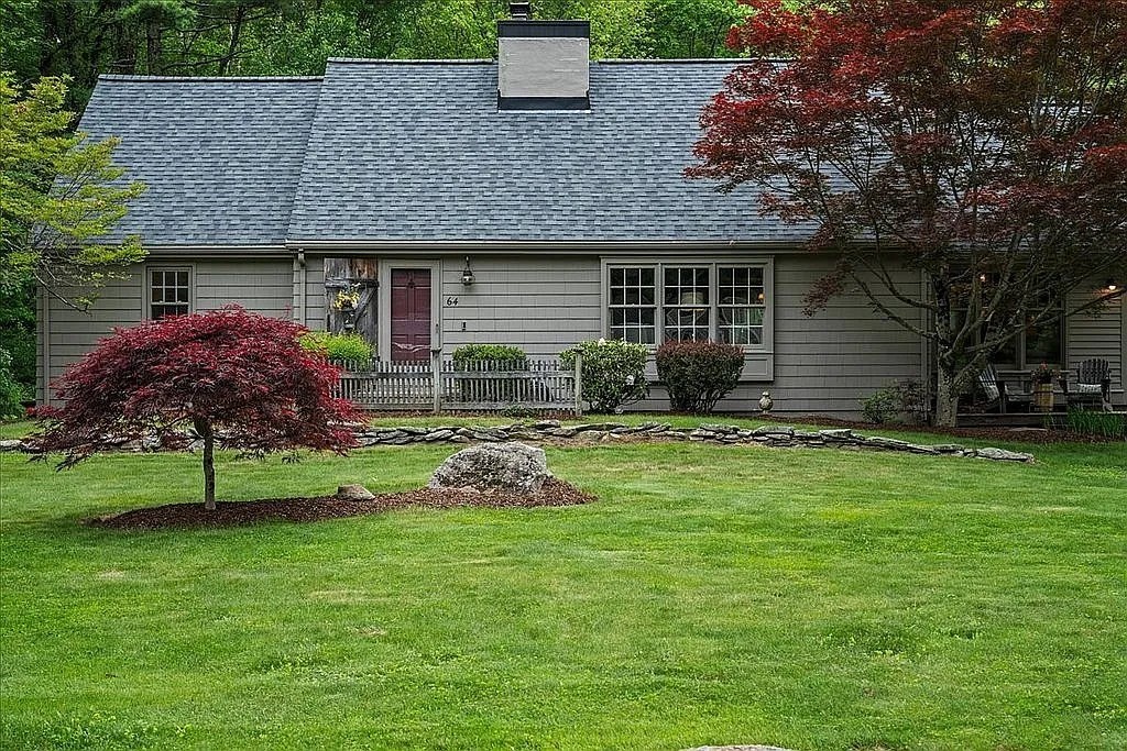 64 Old Elm Way, Hopkinton, MA 01748