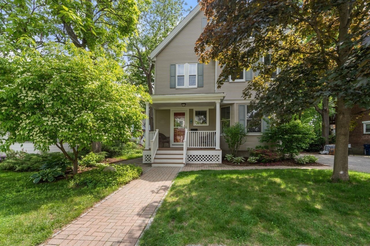 40 Brooks Avenue, Newton, MA 02460