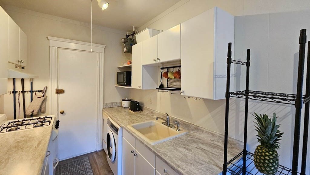 66 Queensberry Unit 420, Fenway, Boston, MA 02115 - Image 10