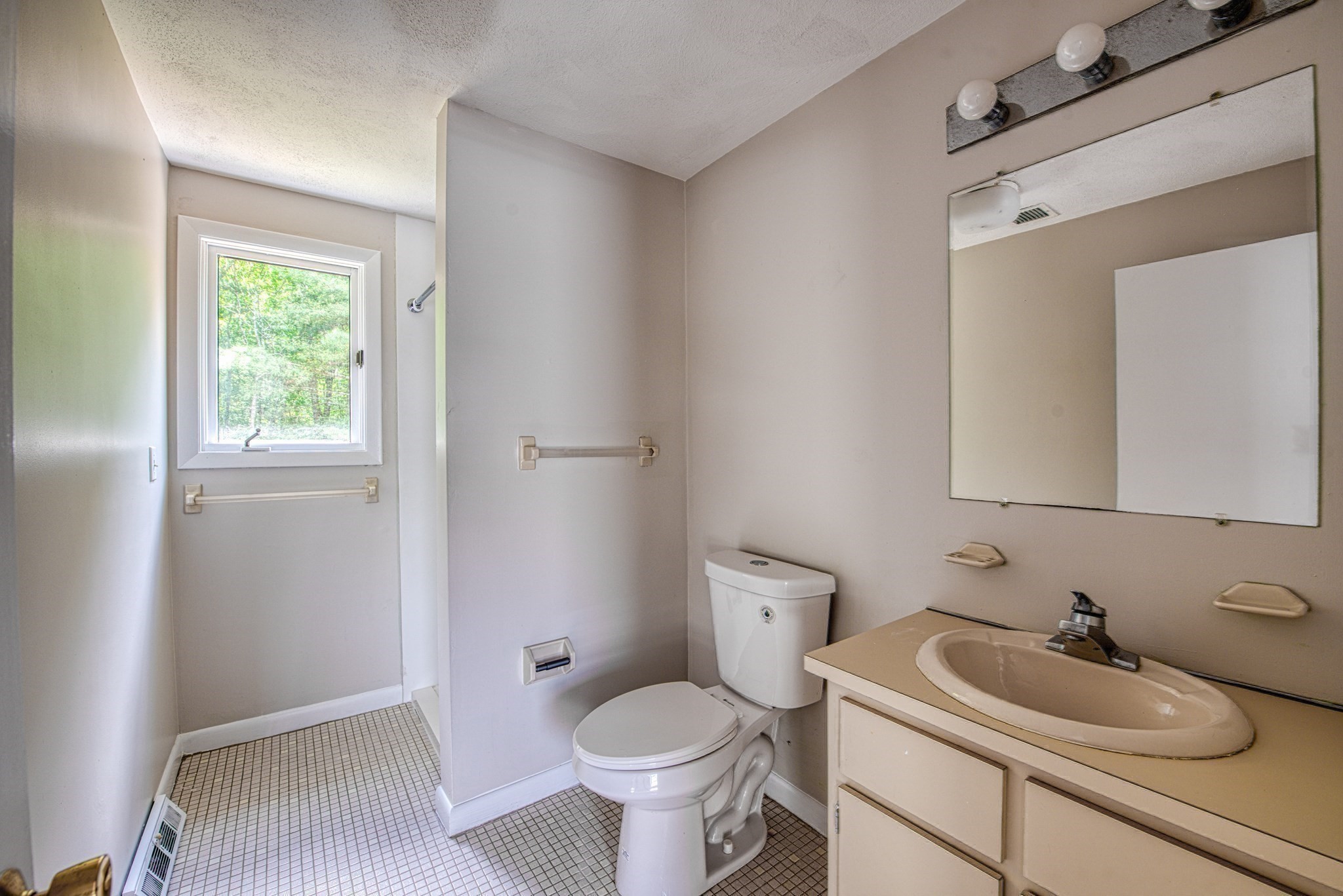 160 Hampton Road, Sharon, MA 02067 - Image 18