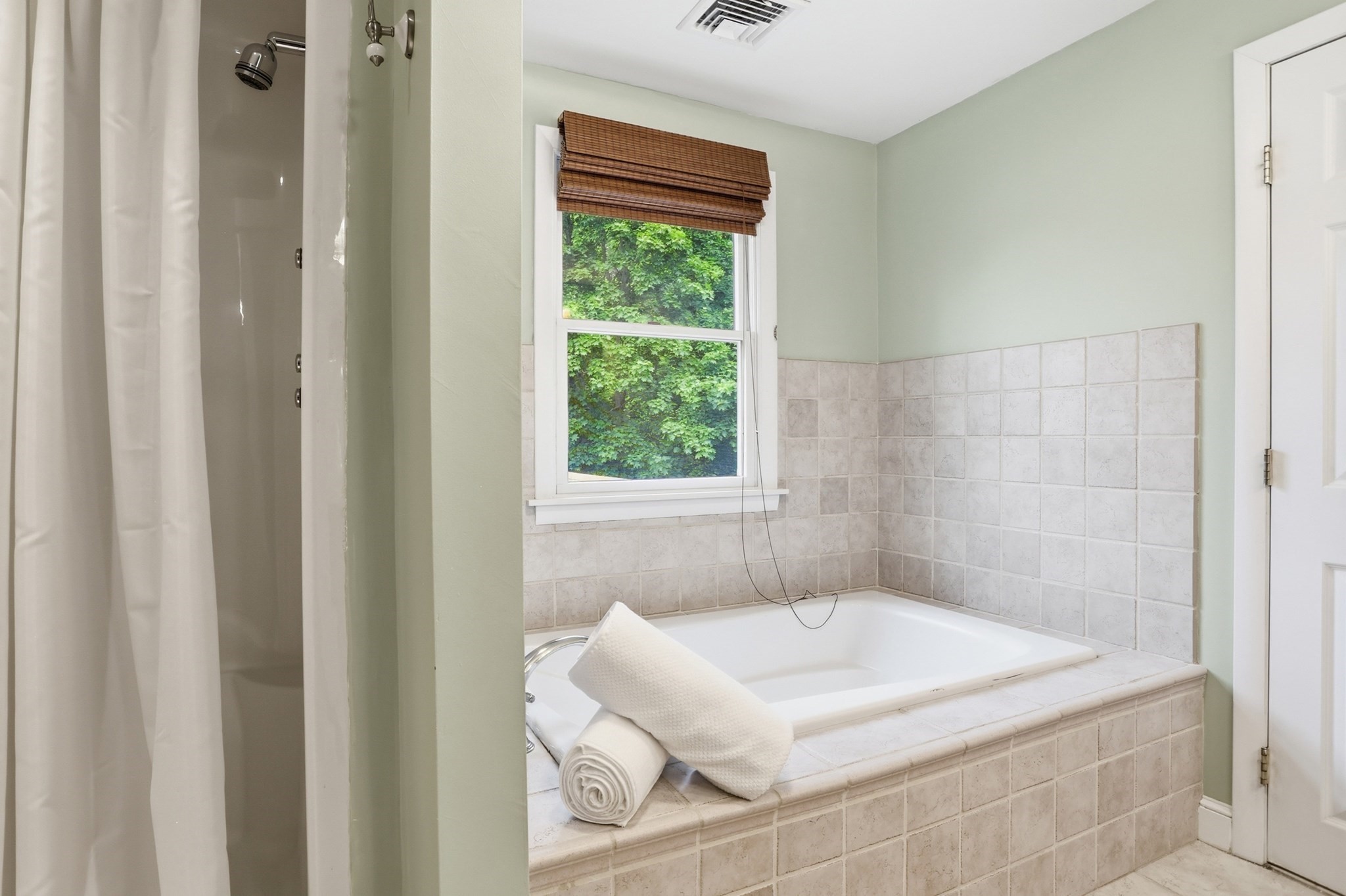 6 Hillcrest Rd, Bedford, MA 01739 - Image 20