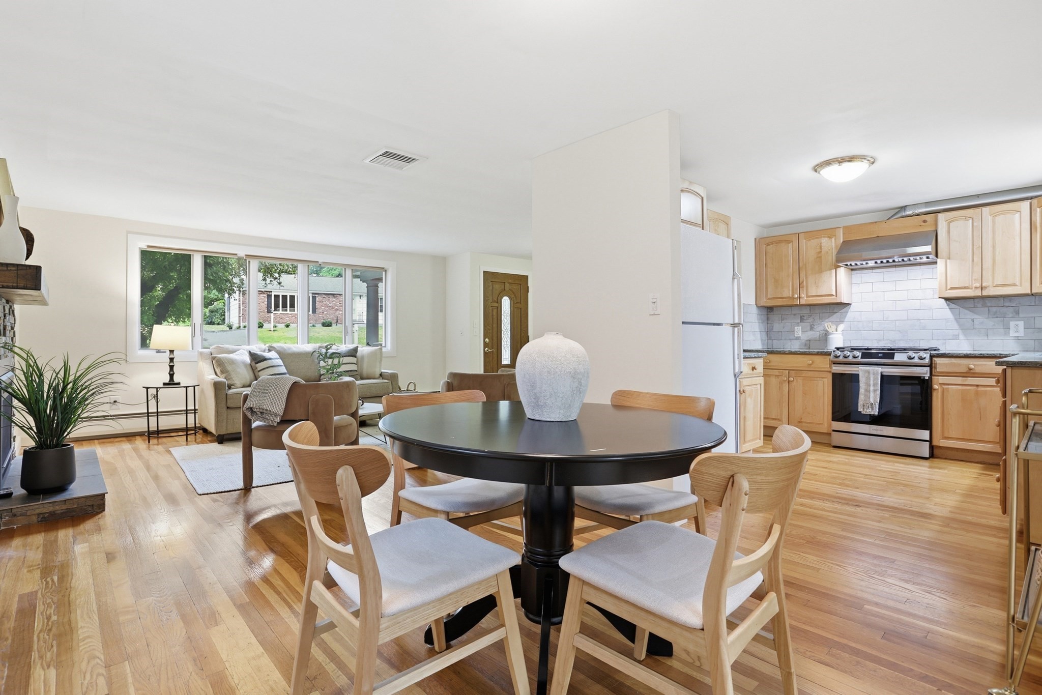 6 Hillcrest Rd, Bedford, MA 01739 - Image 7
