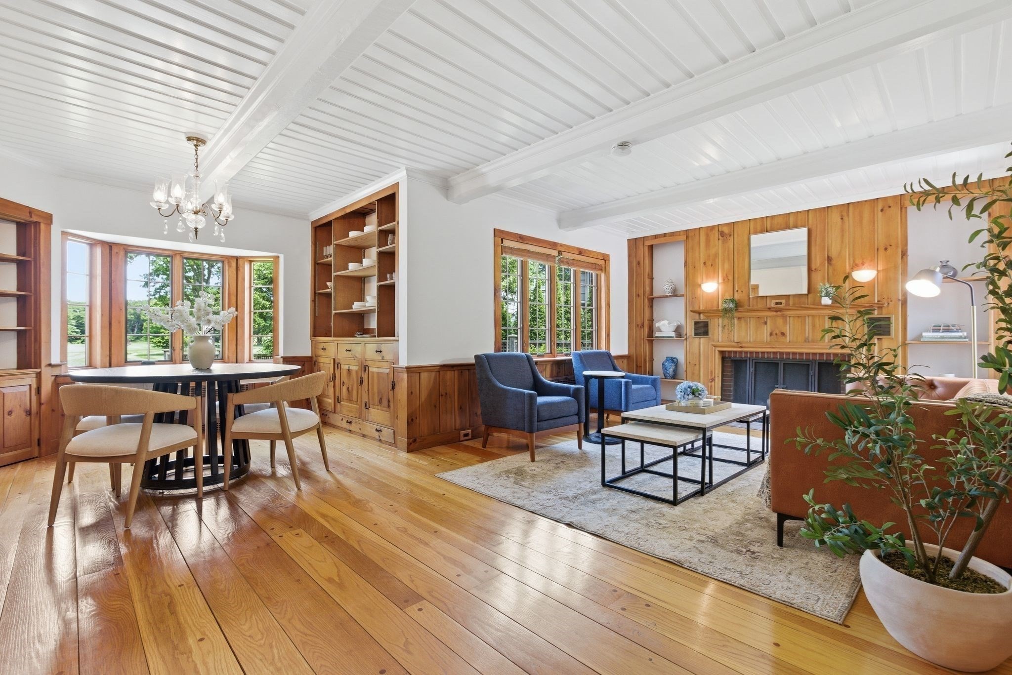 127 Larchmont Road, Melrose, MA 02176
