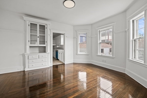 55 Surrey Street, Apt 2