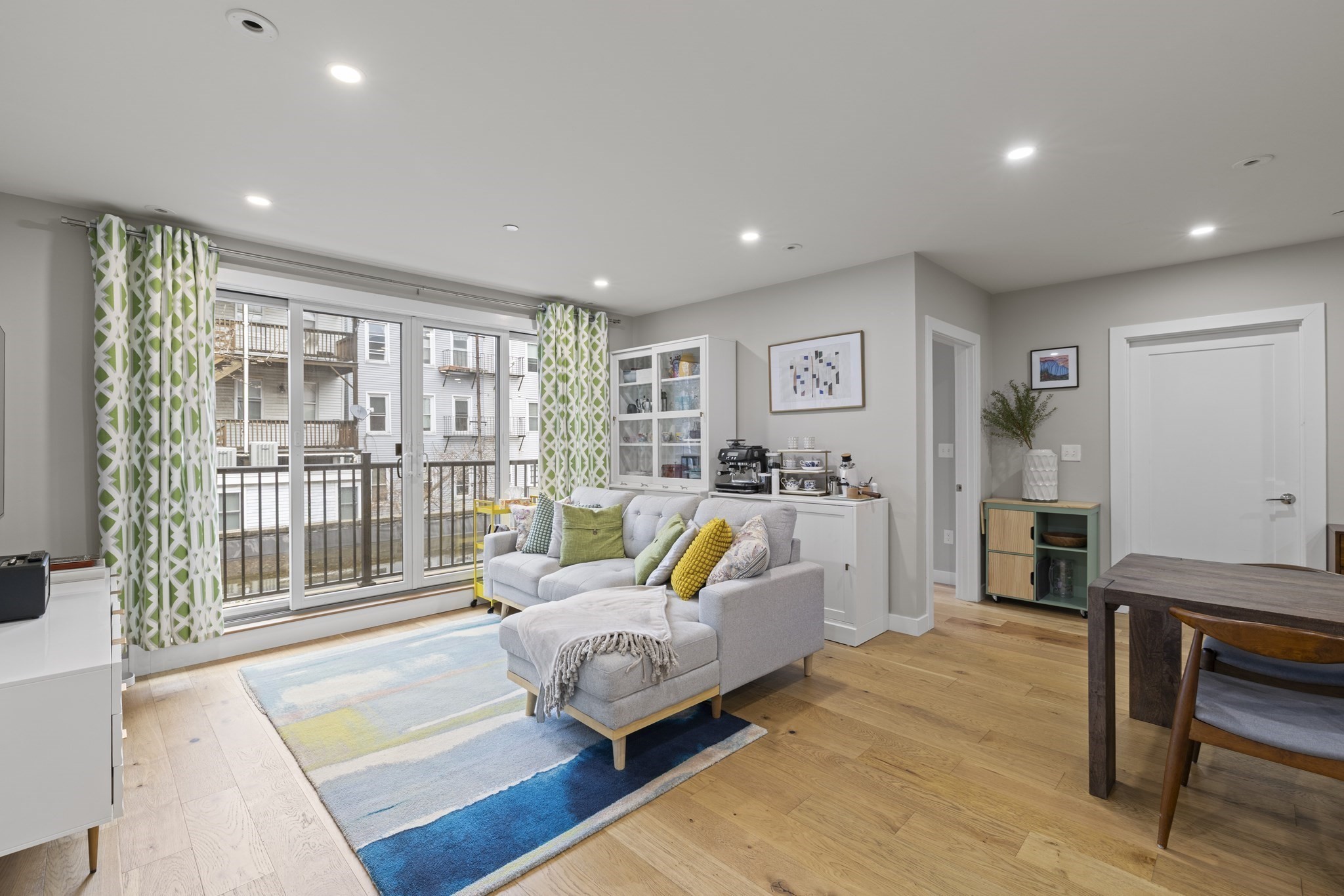 10 Everett Unit 204, East Boston, Boston, MA 02128