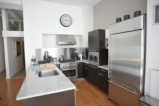 88 Kingston Street, Apt 2F
