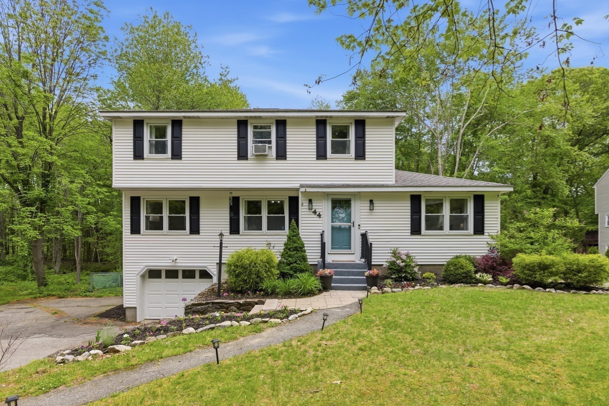 44 Lincoln Street, Northborough, MA 01532