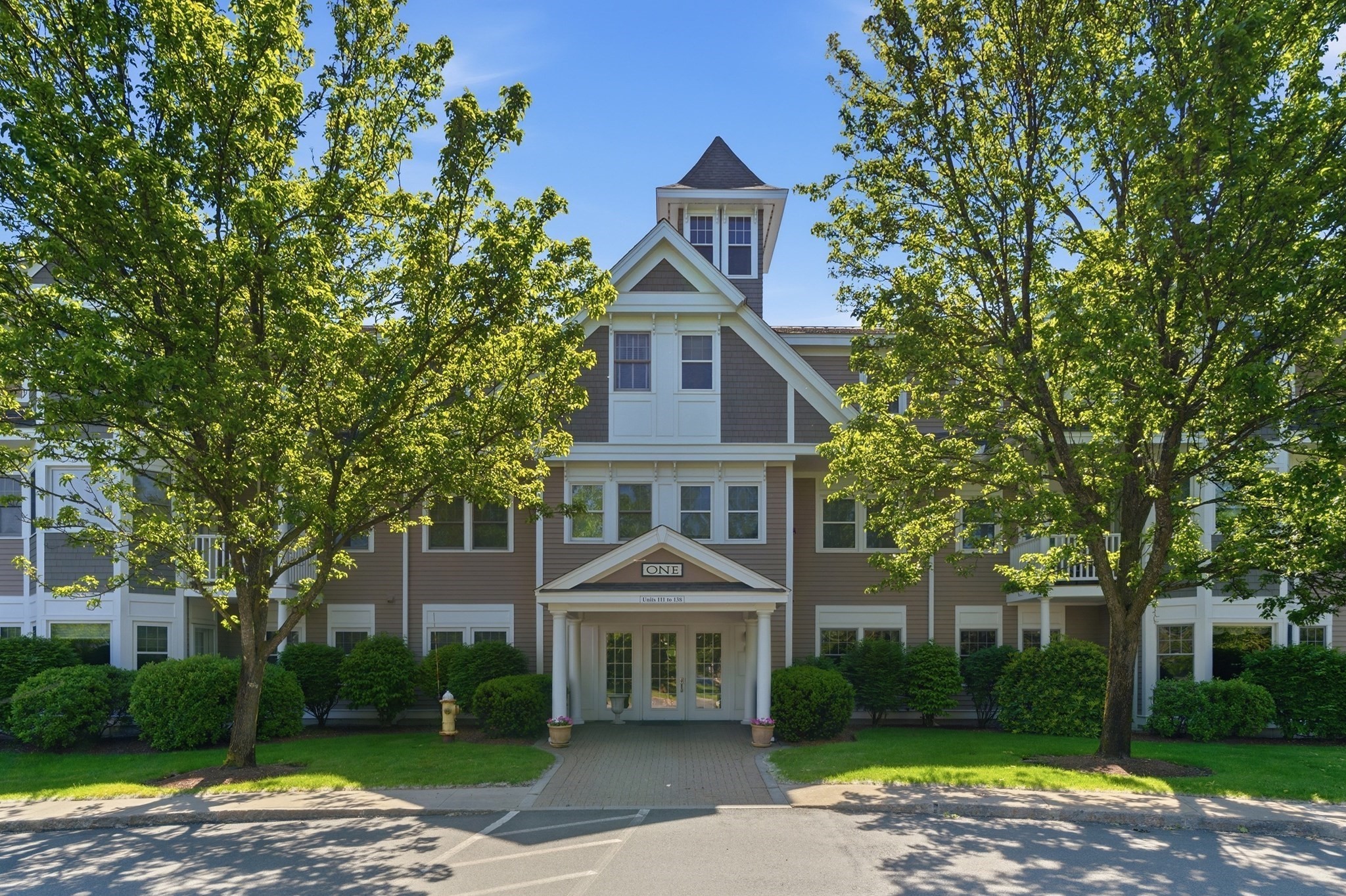 6 Technology Dr Unit 117, Chelmsford, MA 01863