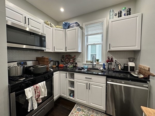 11 Priesing St, Apt 2