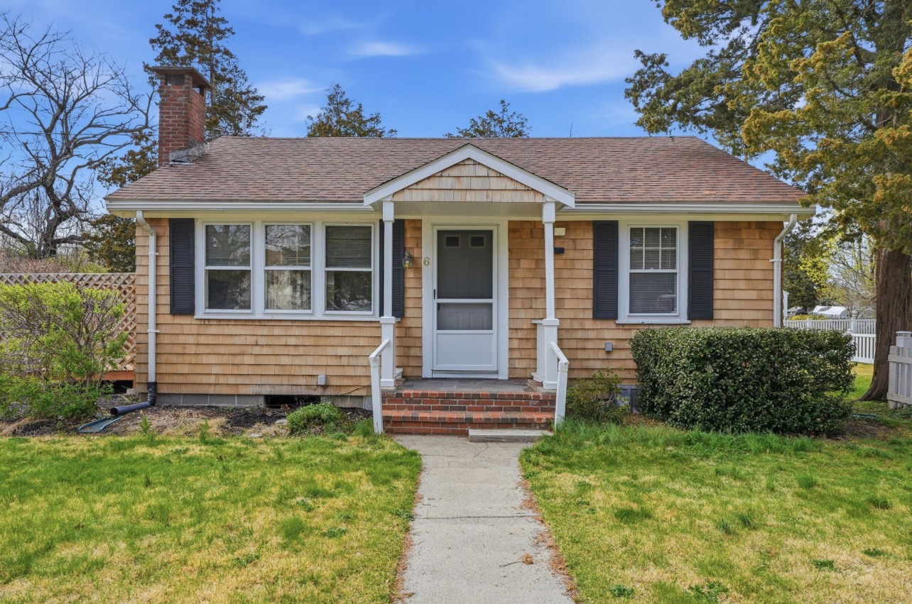 6 Shipyard Rd, Marshfield, MA 02050