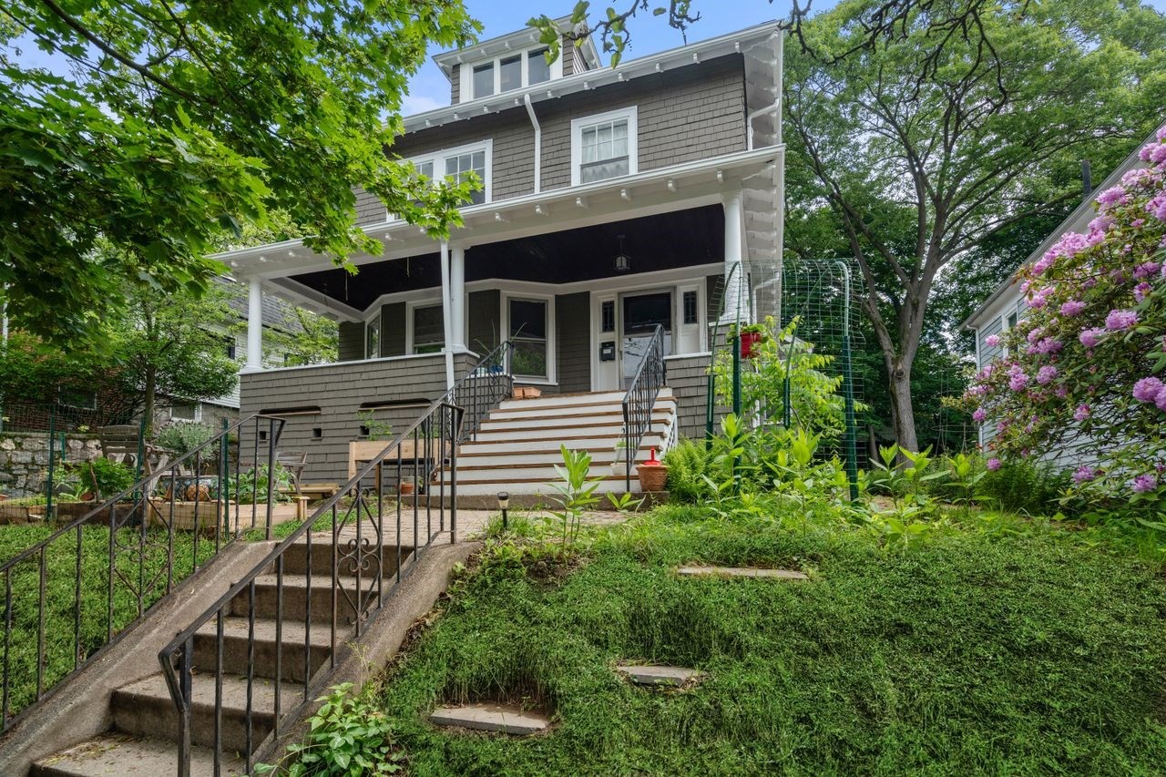 51 Manthorne Rd., West Roxbury, Boston, MA 02132