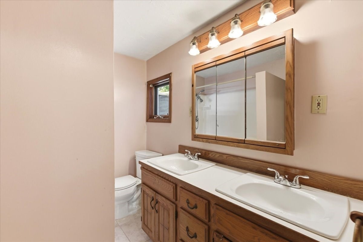 121 Oakdale Ave, Dedham, MA 02026 - Image 17