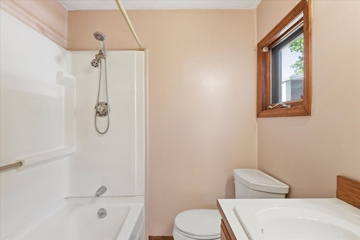 121 Oakdale Ave, Dedham, MA 02026 - Image 18