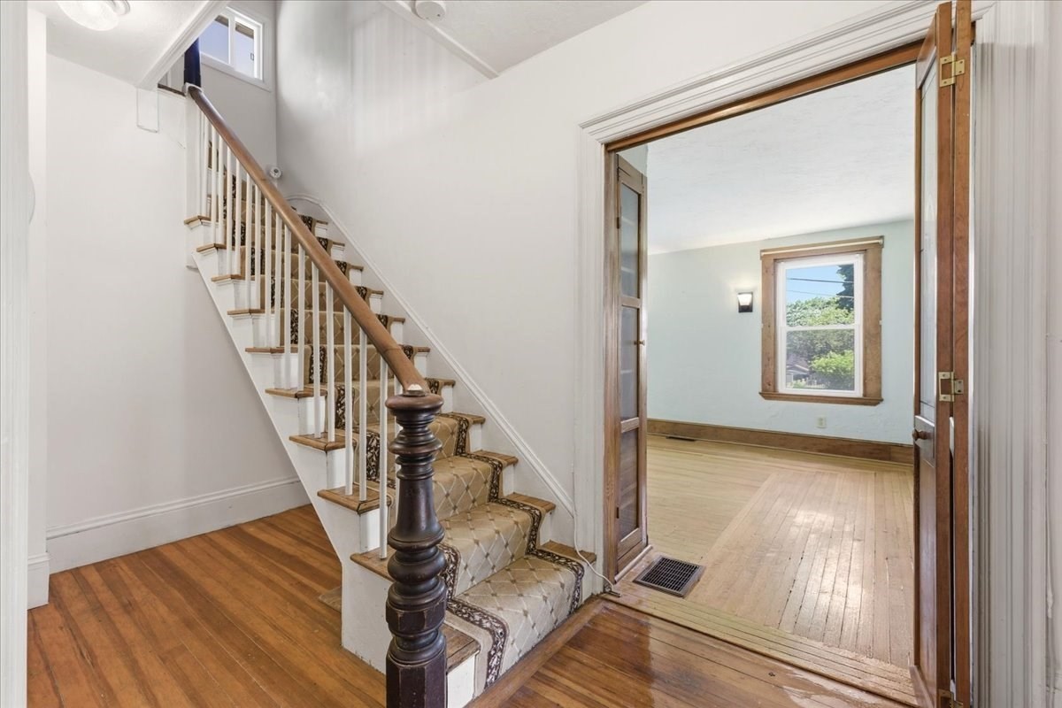121 Oakdale Ave, Dedham, MA 02026 - Image 22