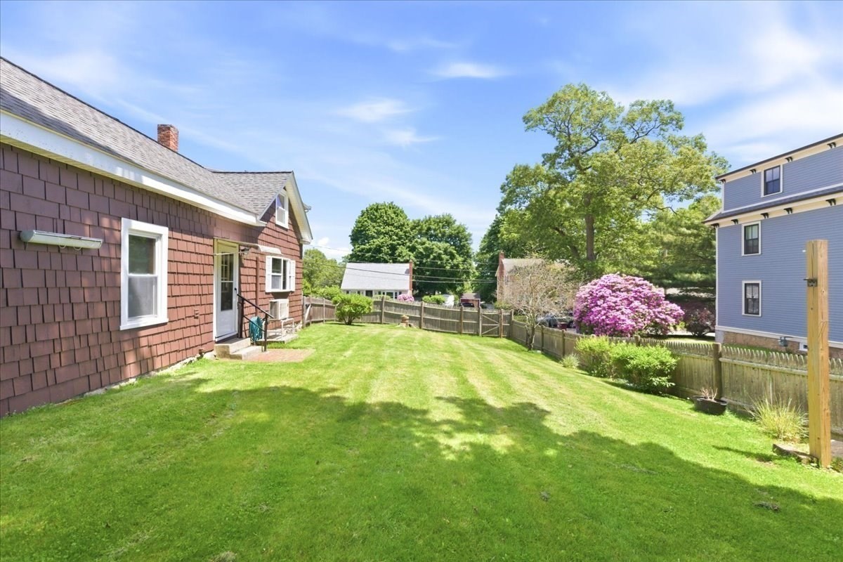 121 Oakdale Ave, Dedham, MA 02026 - Image 32