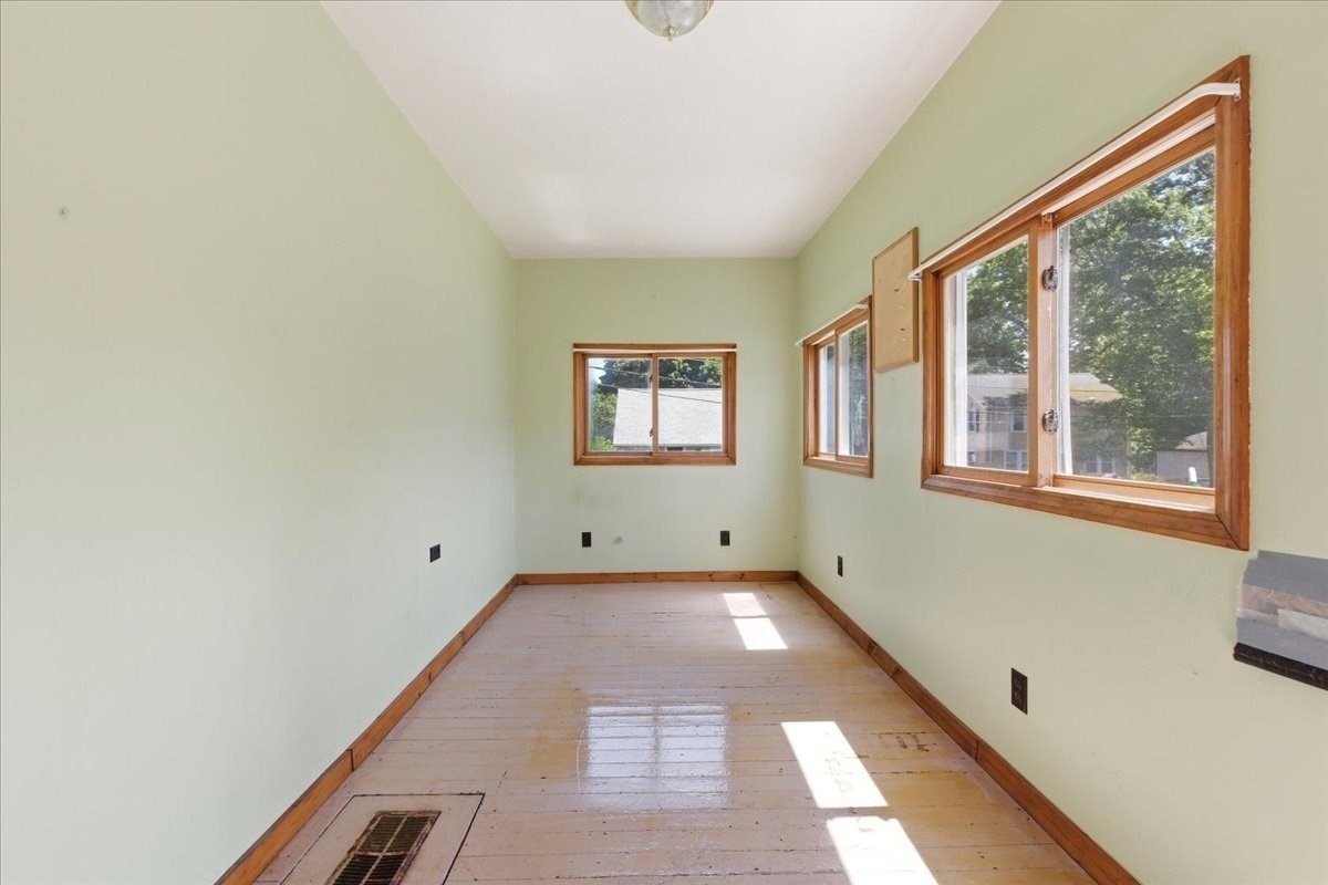 121 Oakdale Ave, Dedham, MA 02026 - Image 6