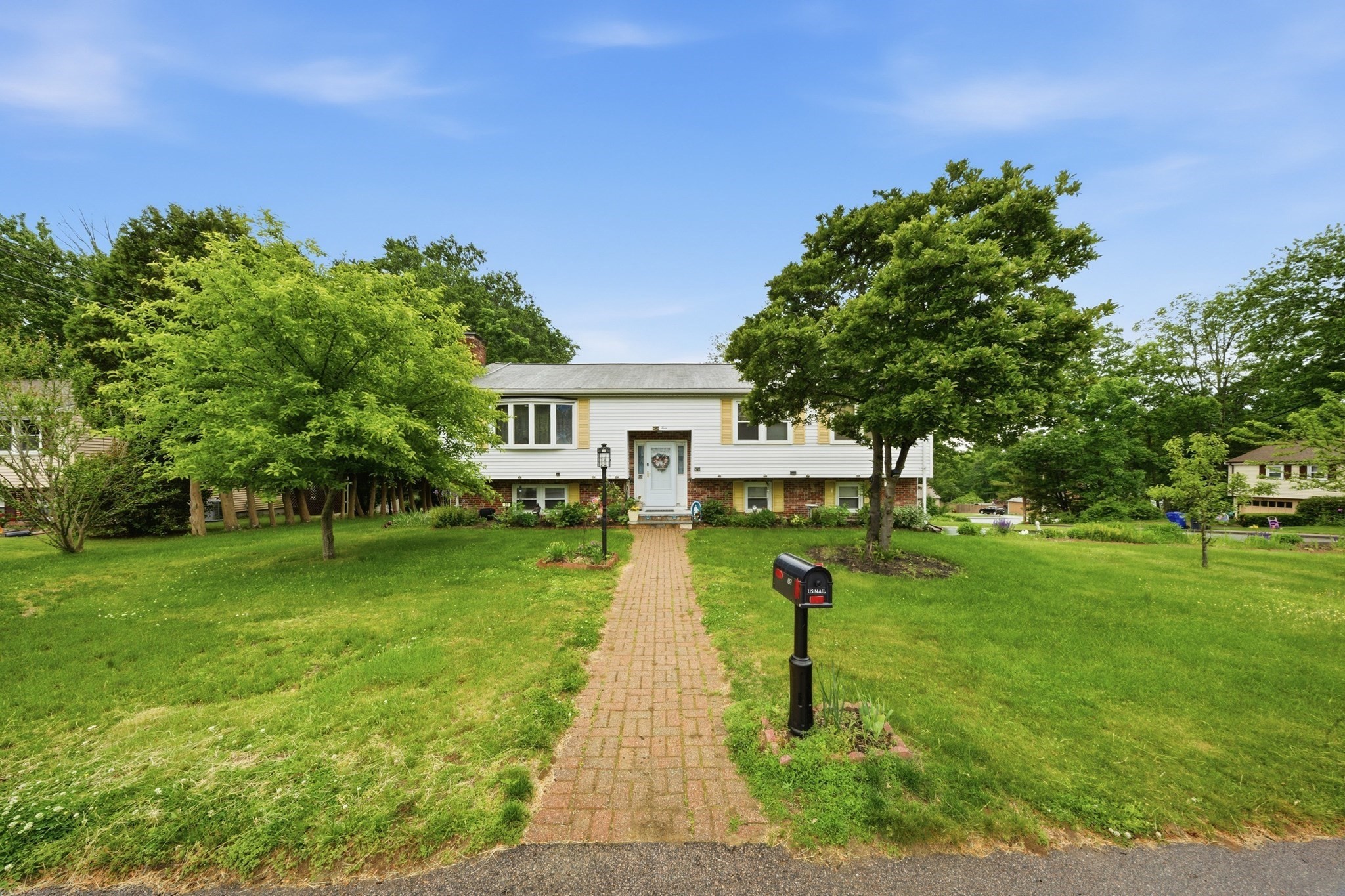 35 Purdue Dr, Milford, MA 01757