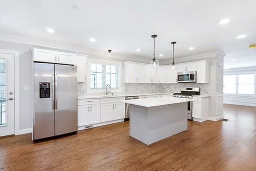 20B Hawthorne, Apt 20B