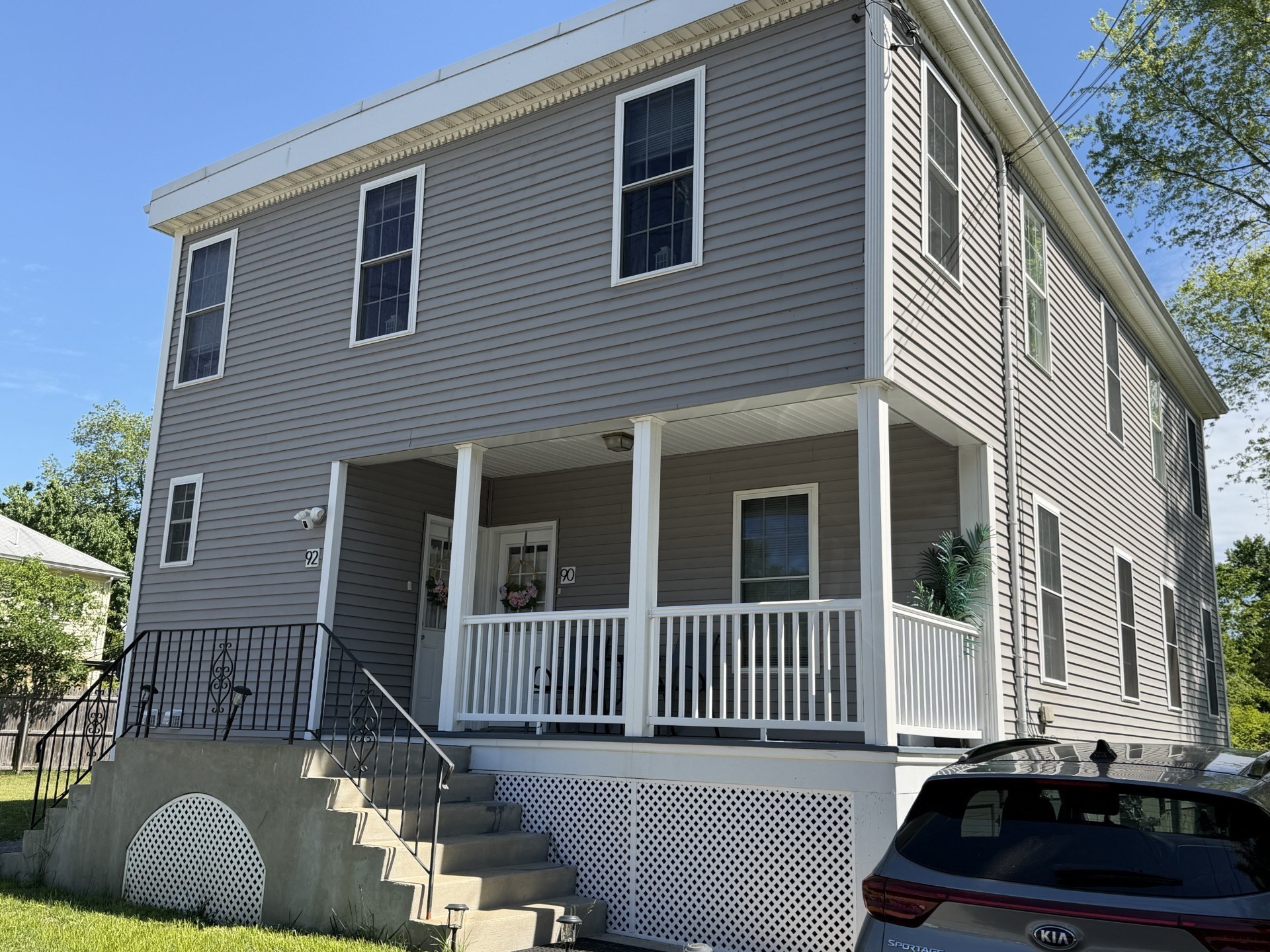 90 Pollard St, Billerica, MA 01862