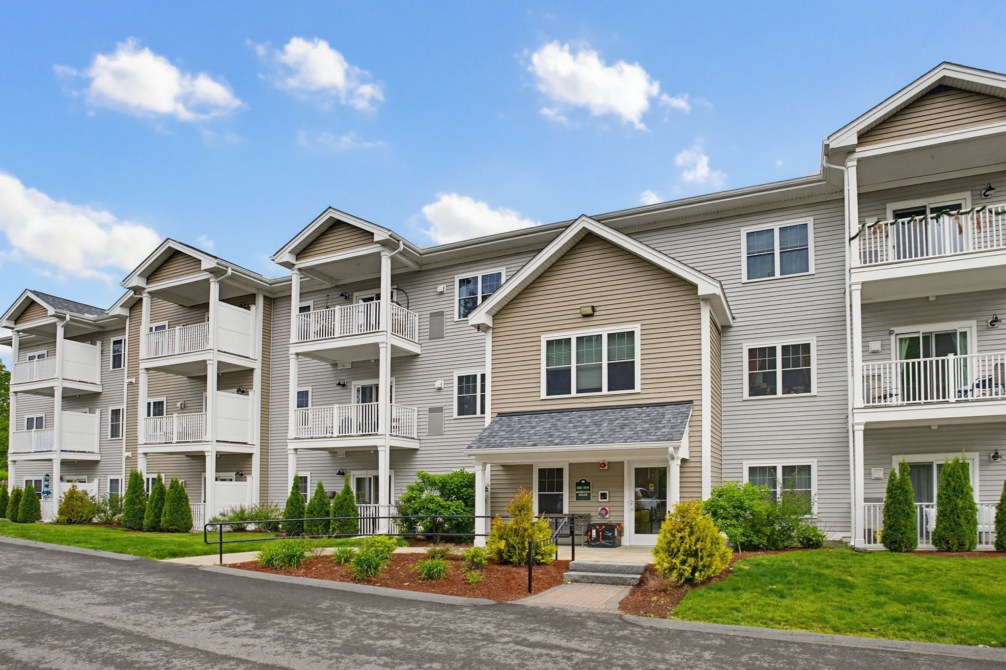 3307 Briarwood Vlg Unit 3307, Clinton, MA 01510 - Image 33