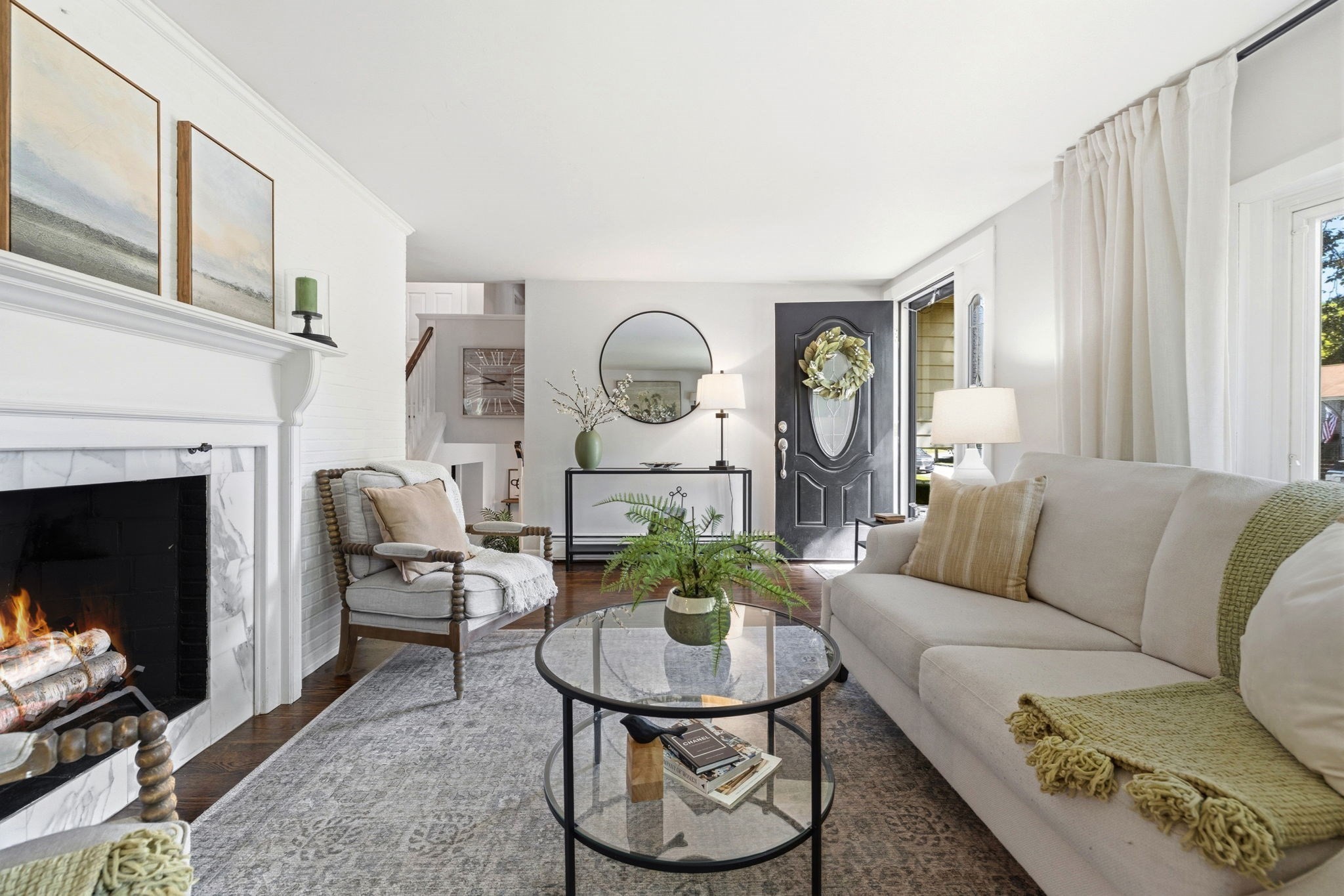 75 Perry Avenue, Lynnfield, MA 01940 - Image 2