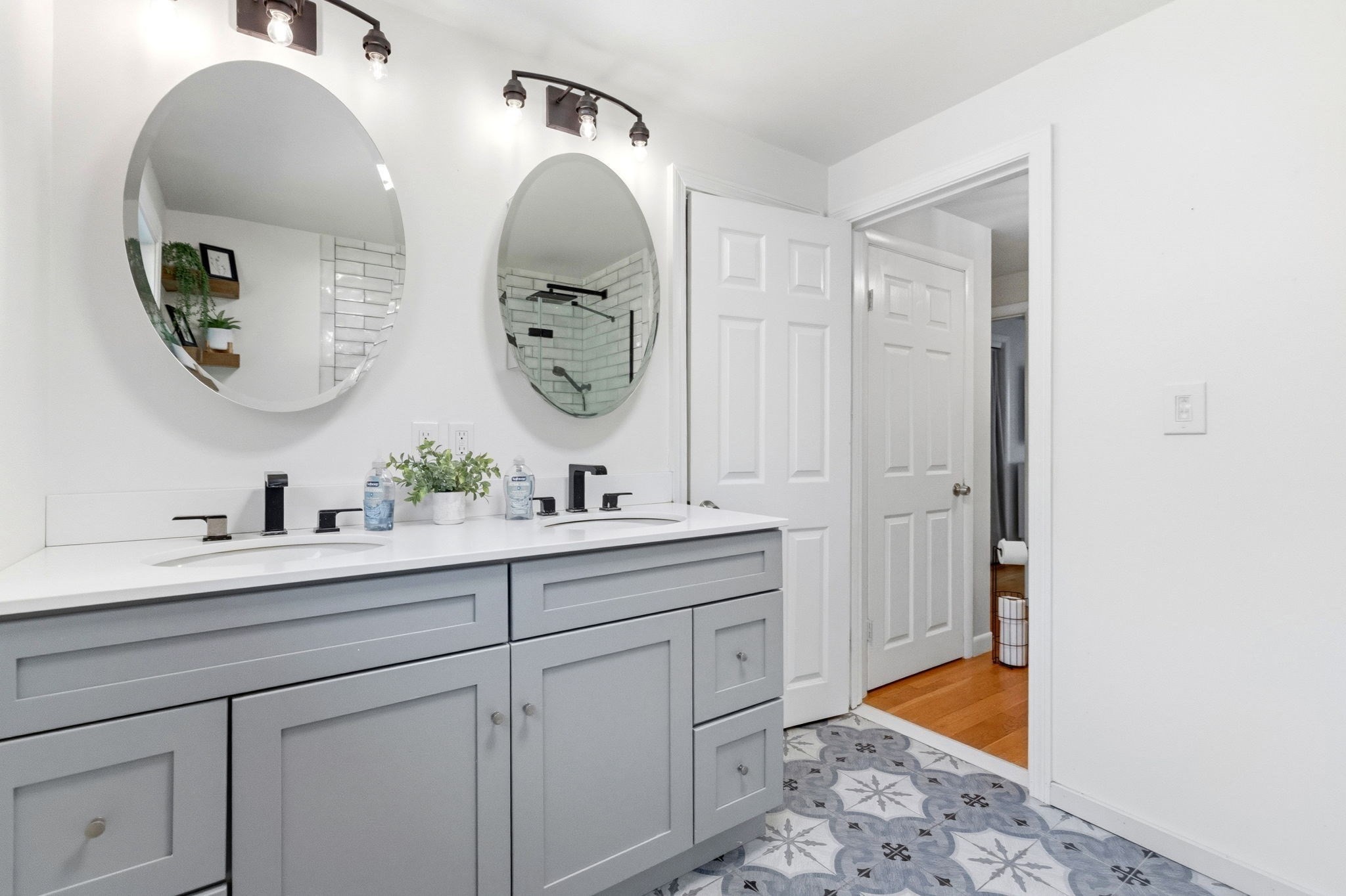 75 Perry Avenue, Lynnfield, MA 01940 - Image 17
