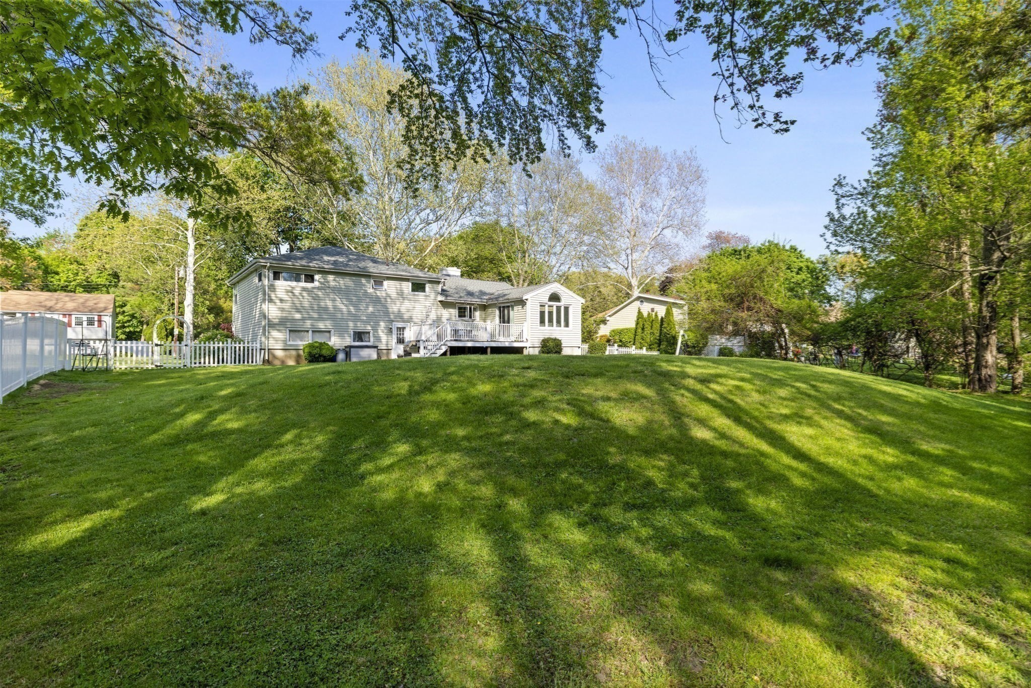 75 Perry Avenue, Lynnfield, MA 01940 - Image 28