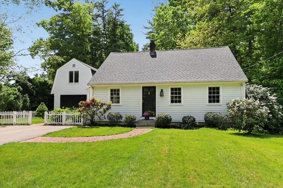 178 Main Street, Hanover, MA 02339