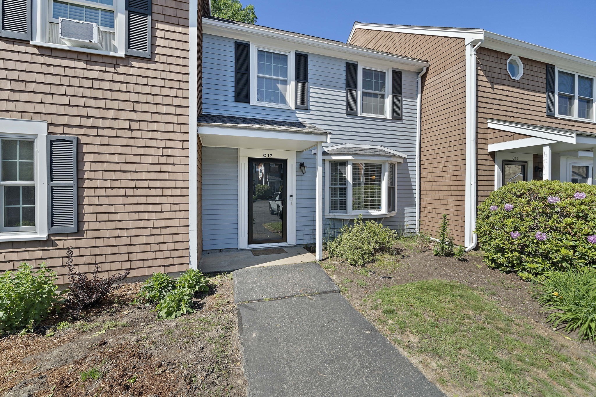 60 Pattison St Unit 17, Abington, MA 02351