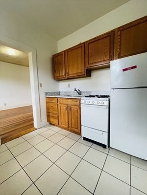 14 Palace Rd, Apt 15