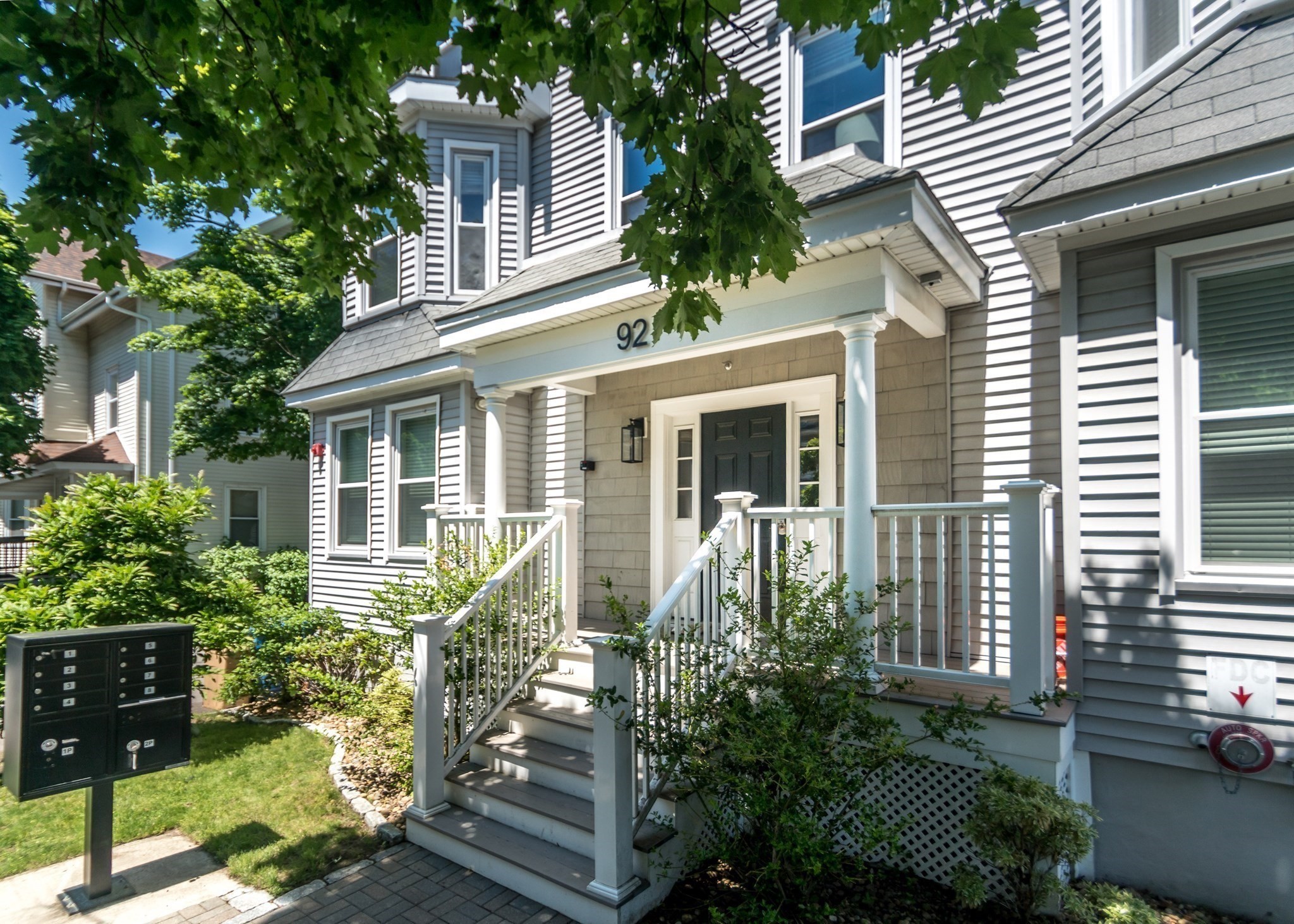 92 Brown Street Unit 5, Waltham, MA 02453