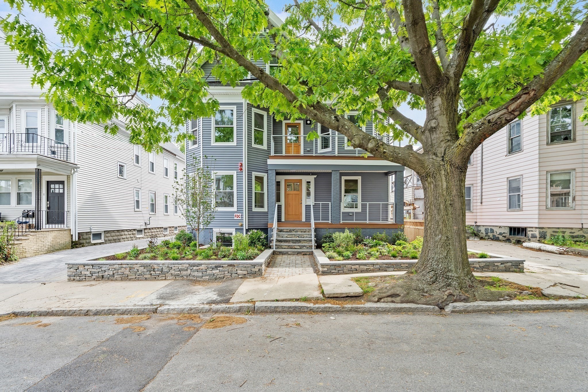 12 Foskett St Unit 1, Somerville, MA 02144