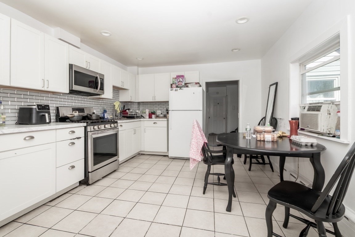 927 Broadway, Chelsea, MA 02150 - Image 25