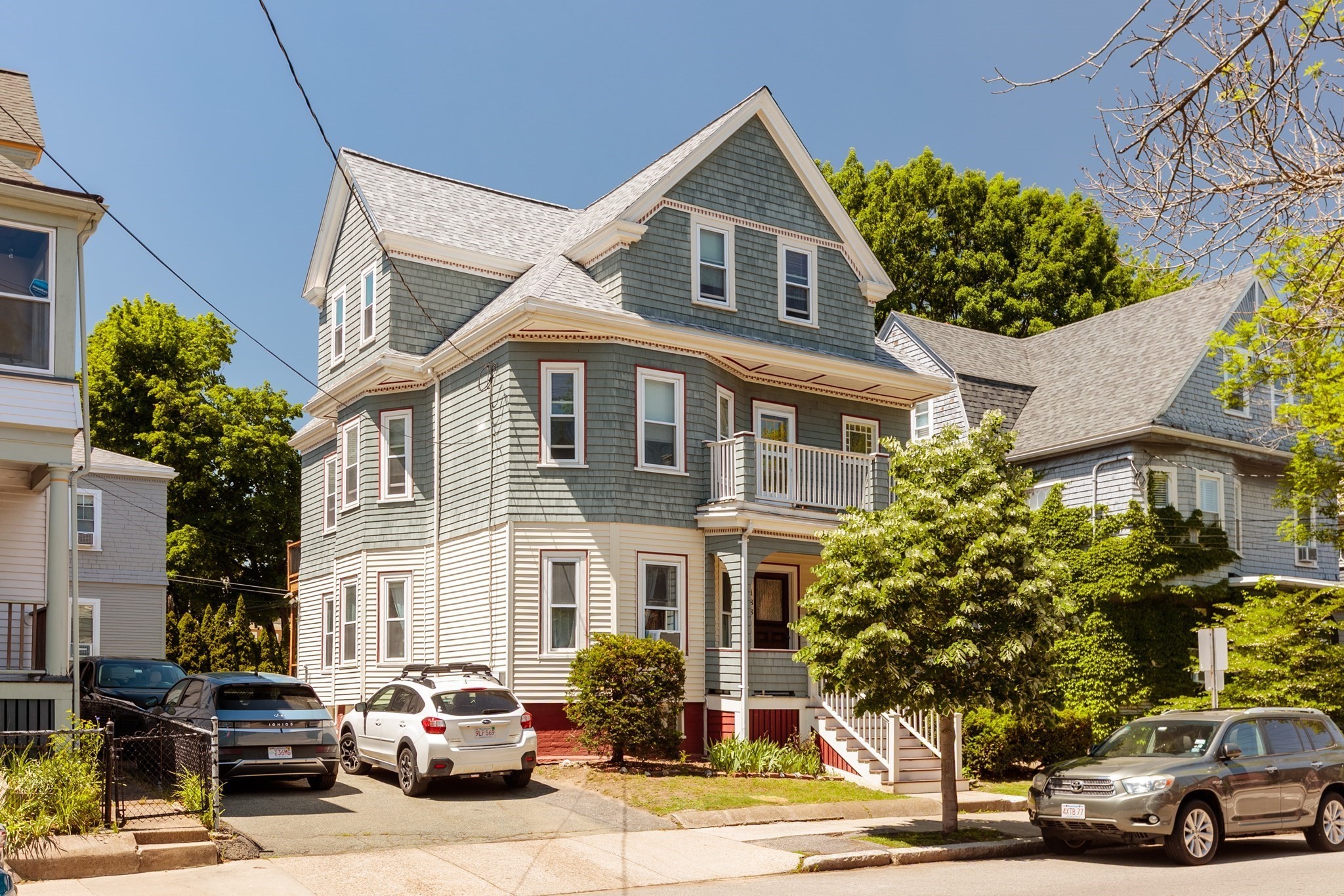 188 Willow Ave., Somerville, MA 02144
