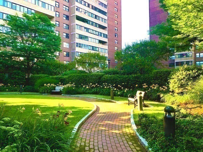 2 Hawthorne Pl Unit 5M, West End, Boston, MA 02114 - Image 21