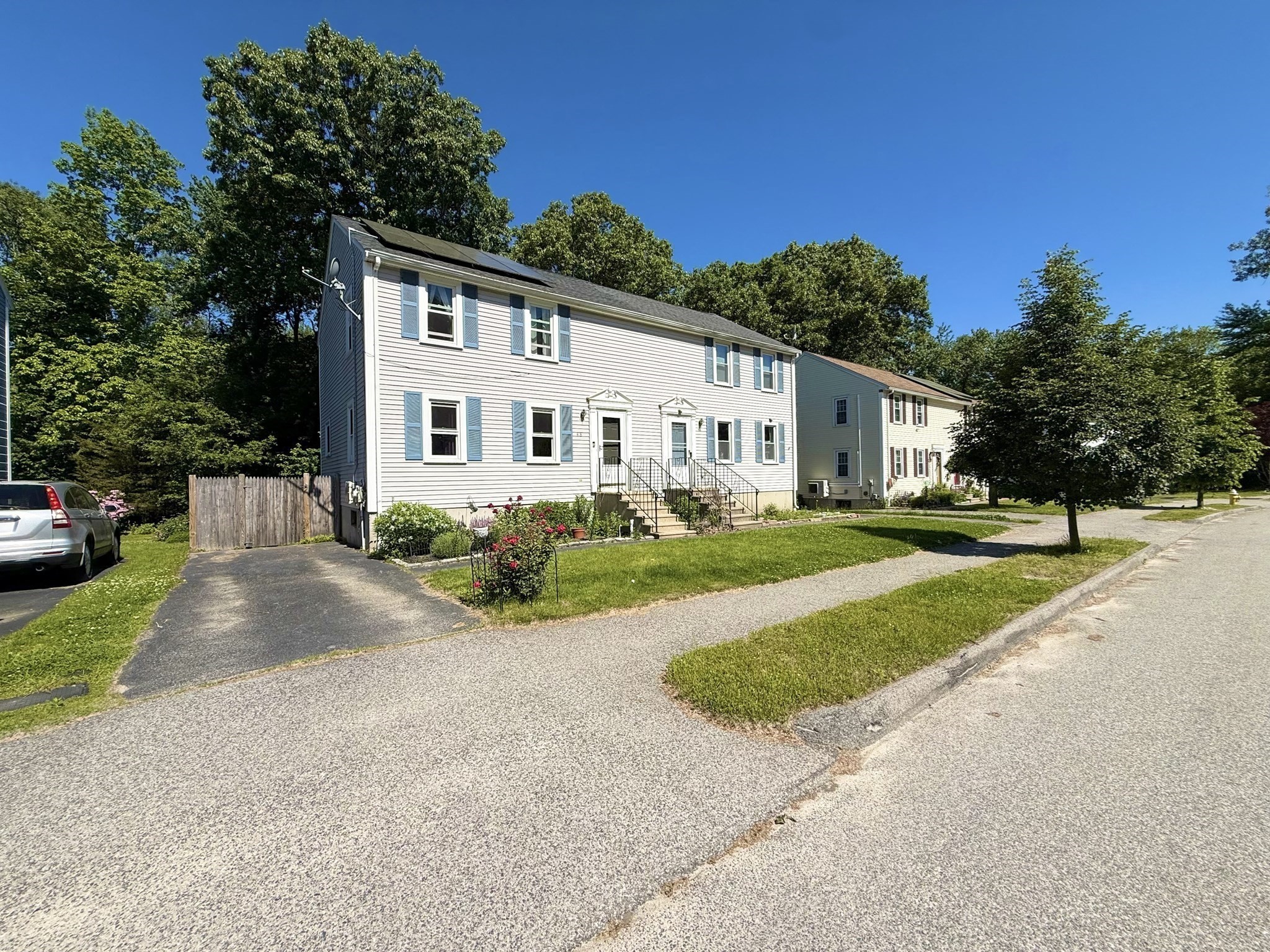 48 Vincent Cir, Worcester, MA 01604